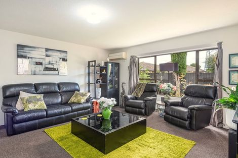 Photo of property in 14a Algie Place, Avonhead, Christchurch, 8042