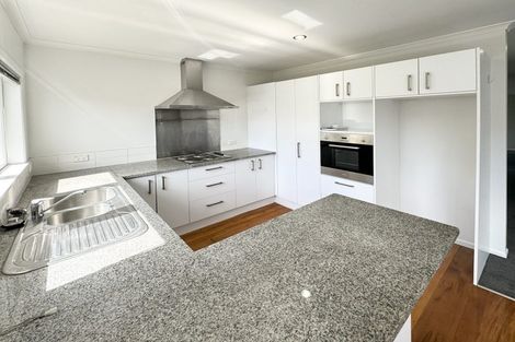 Photo of property in 79 Stanley Road, Glenfield, Auckland, 0629