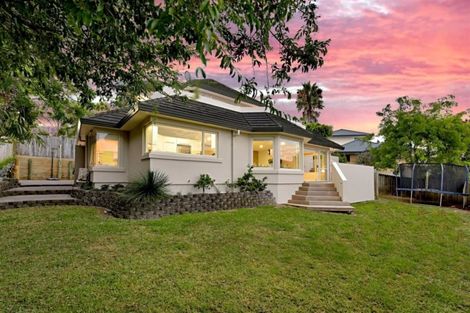 Photo of property in 10 San Lorenzo Rise, Henderson, Auckland, 0612