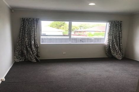 Photo of property in 3 Alpha Street, Papakura, 2110