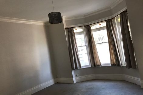 Photo of property in 61-61a Brougham Street, Mount Victoria, Wellington, 6011