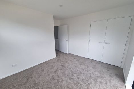 Photo of property in 6/233 Great North Road, Henderson, Auckland, 0612