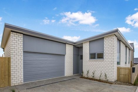 Photo of property in 62 Scenic Rise, Rototuna North, 3281