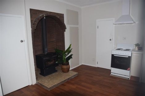 Photo of property in 32 Maitland Street, Strathern, Invercargill, 9812