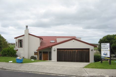 Photo of property in 18 Castaway Place, Gulf Harbour, Whangaparaoa, 0930