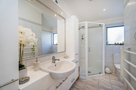 Photo of property in 123 Captain Cook Road, Cooks Beach, Whitianga, 3591