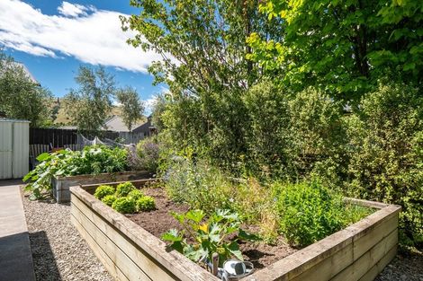 Photo of property in 10 Coburn Place, Lake Hayes, Queenstown, 9304