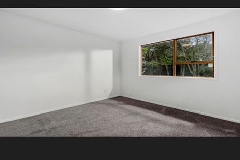Photo of property in 29 Lavery Place, Sunnynook, Auckland, 0632