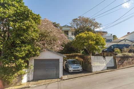 Photo of property in 35 Coolidge Street, Brooklyn, Wellington, 6021