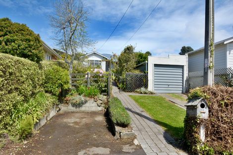 Photo of property in 48 Brownville Crescent, Maori Hill, Dunedin, 9010