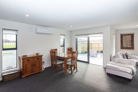 Photo of property in 7 Loch Tanna Way, Broomfield, Christchurch, 8042
