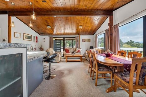 Photo of property in 13 Cargill Place, Frankleigh Park, New Plymouth, 4310