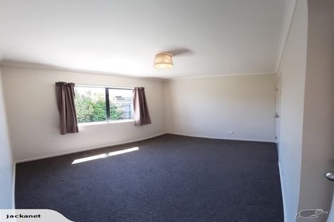 Photo of property in 28a Kamara Road, Glen Eden, Auckland, 0602