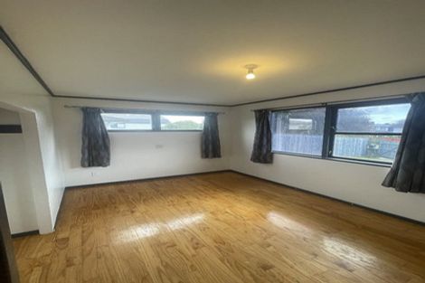 Photo of property in 5 Ainsdale Place, Manurewa, Auckland, 2102