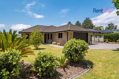 Photo of property in 52 Kayelene Place, Omokoroa, 3114