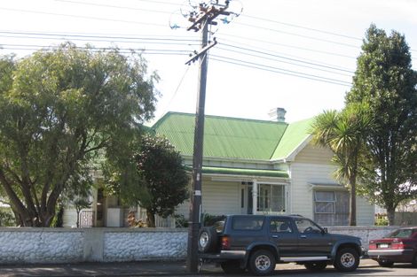 Photo of property in 63 Dawson Street, New Plymouth, 4310