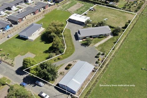 Photo of property in 37 Guy Street, Waipawa, 4210