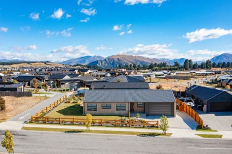 Photo of property in 14 Pounamu Avenue, Albert Town, Wanaka, 9305