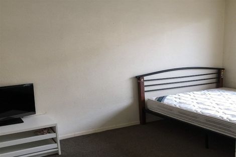 Photo of property in 3/45 Blockhouse Bay Road, Avondale, Auckland, 1026