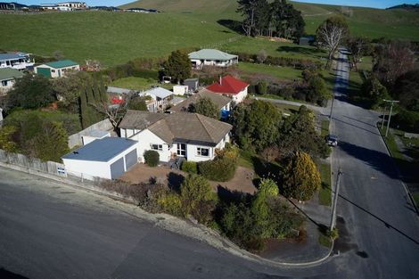 Photo of property in 33 Bayview Street, Kaikoura, 7300