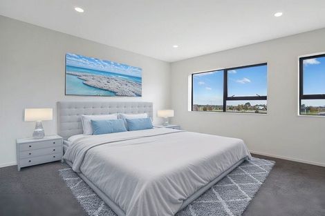 Photo of property in 2 Faithful Drive, Karaka, Papakura, 2113