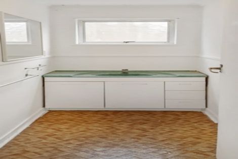 Photo of property in 213 Jervois Road, Herne Bay, Auckland, 1011