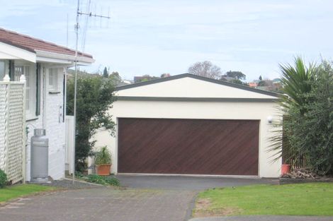 Photo of property in 14 Whitaker Street, Otumoetai, Tauranga, 3110