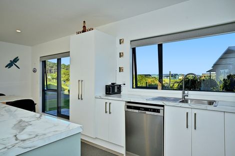 Photo of property in Blue Bay Road, Mahia, 4198