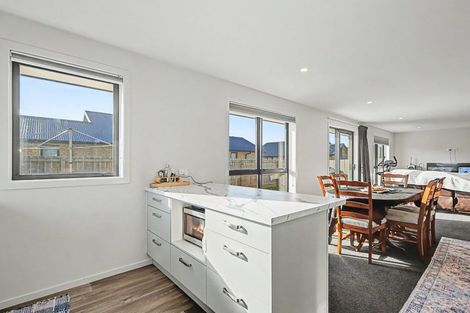 Photo of property in 30 Scully Place, Strathern, 9812