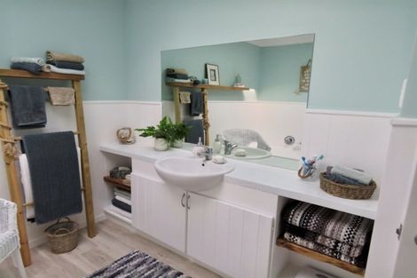 Photo of property in 5 Muapoko Street, Himatangi Beach, Foxton, 4891