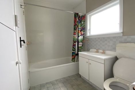 Photo of property in 60 Orangi Kaupapa Road, Northland, Wellington, 6012