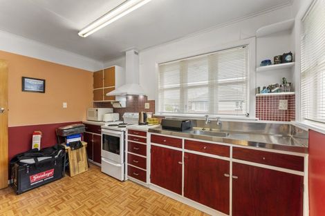 Photo of property in 17a Totara Street, Trentham, Upper Hutt, 5018