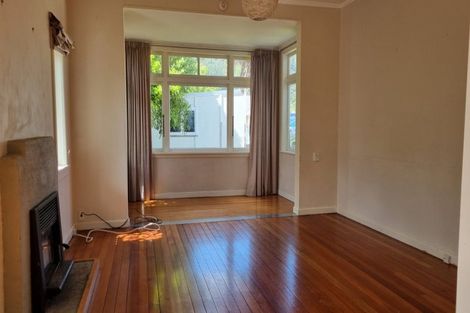 Photo of property in 28 Seddon Street, Wallaceville, Upper Hutt, 5018