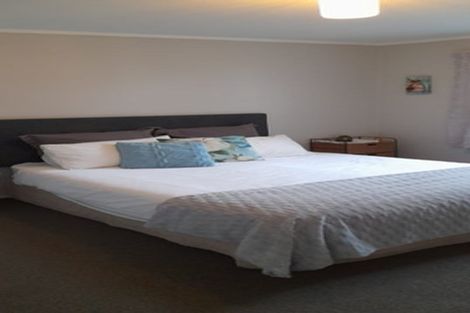 Photo of property in 16 Buckingham Street, Melrose, Wellington, 6023