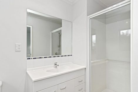 Photo of property in 24 Sarah Place, Papamoa Beach, Papamoa, 3118