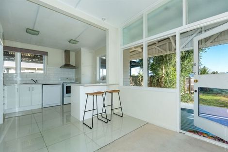 Photo of property in 15 Bronwyn Street, Mairehau, Christchurch, 8052