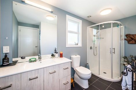 Photo of property in 56 Hinemoa Street, Paraparaumu, 5032