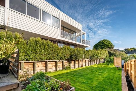 Photo of property in 6 Pine Ridge Terrace, Waikanae Beach, Waikanae, 5036