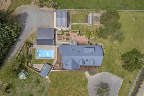 Photo of property in 1494 Telegraph Road, Charing Cross, Darfield, 7571