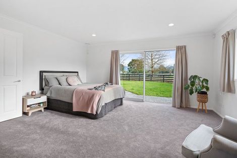 Photo of property in 137 Kent Street, Carterton, 5713