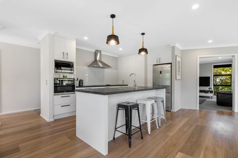 Photo of property in 2 Kahu Close, Kaiteriteri, Motueka, 7197