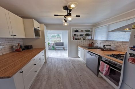 Photo of property in 68 Mark Avenue, Paparangi, Wellington, 6037