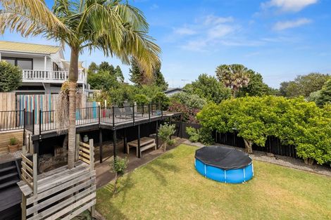 Photo of property in 4 Victory Street, Welcome Bay, Tauranga, 3112
