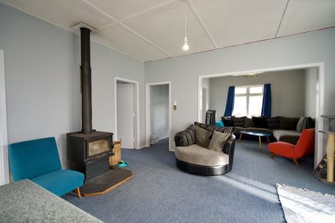 Photo of property in 22 Criterion Street, Bulls, 4818