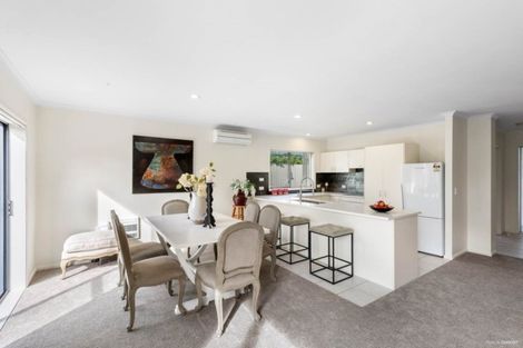 Photo of property in 237 Kilkenny Drive, East Tamaki Heights, Auckland, 2016