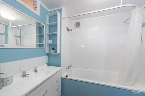 Photo of property in 11a Hillary Street, Tawa, Wellington, 5028