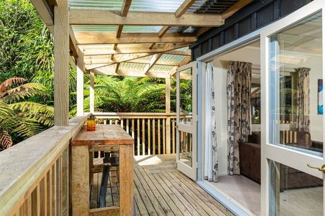 Photo of property in 812 West Coast Road, Oratia, Auckland, 0604