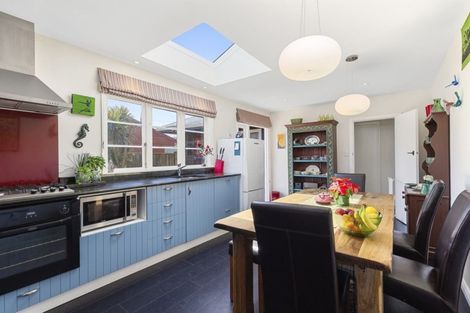 Photo of property in 1/48 Lyall Parade, Lyall Bay, Wellington, 6022