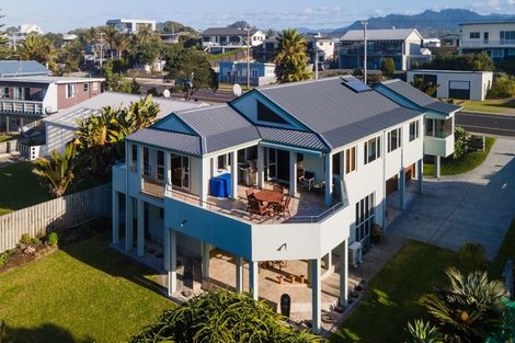 Photo of property in 221 Seaforth Road, Waihi Beach, 3611