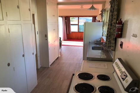 Photo of property in 310 Riccarton Road, Upper Riccarton, Christchurch, 8041